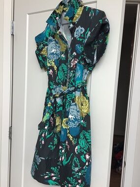 Floral Button-Front Shirt Dress in Black and Teal